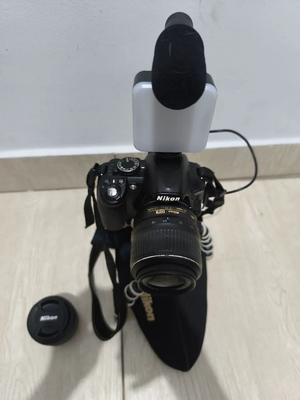 Câmera Nikon D3100 - Foto 2