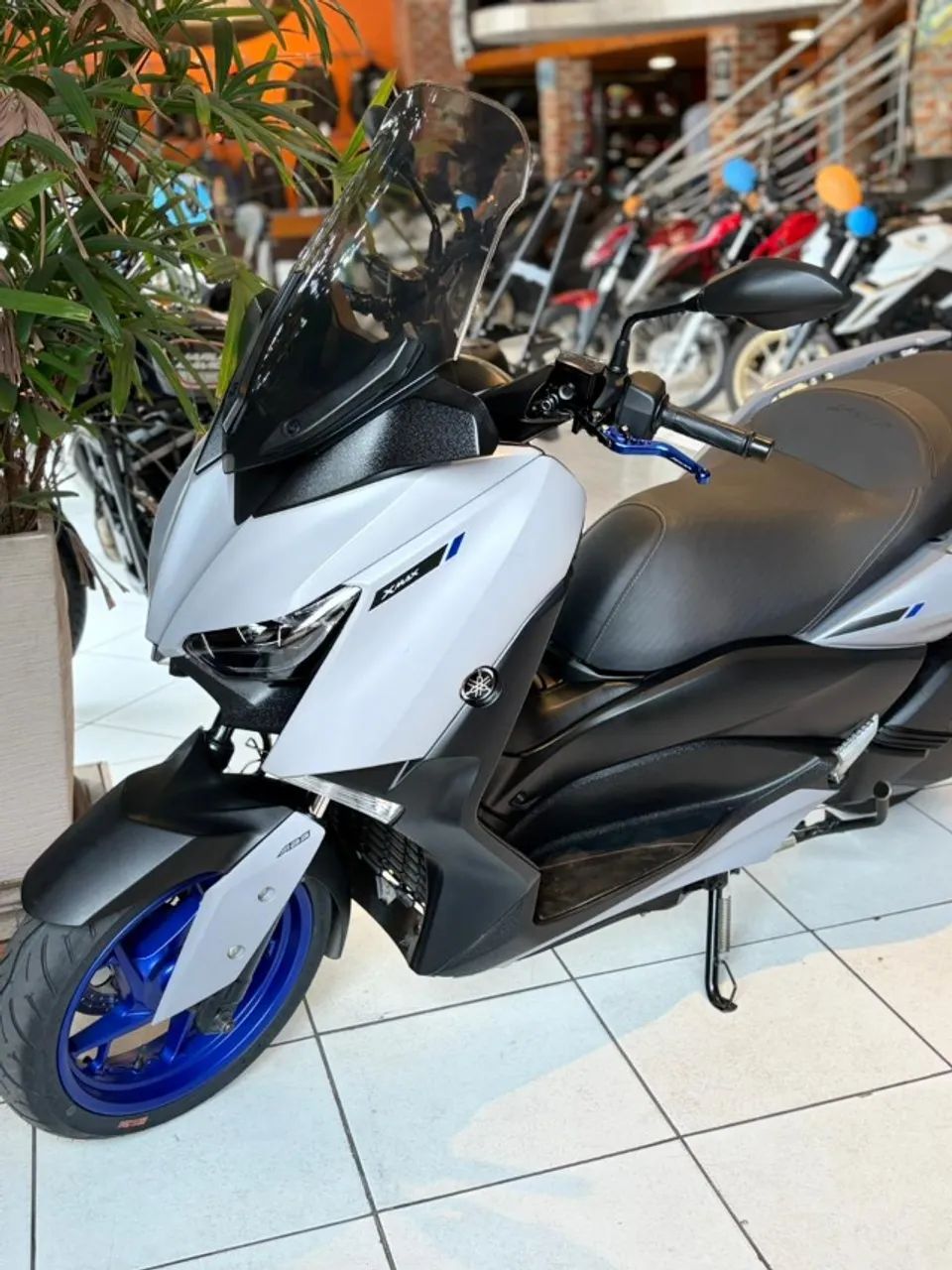 YAMAHA XMAX 250 - Foto 4