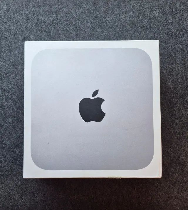 Apple Mac mini M2 com caixa | 8GB RAM 256 de Memoria | Compacto e potente