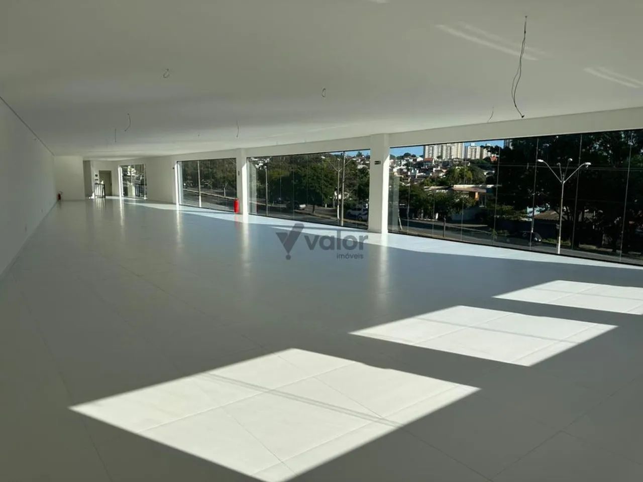 Salão à venda e para alugar em Campinas, Vila Brandina, com 750 m² - Foto 5