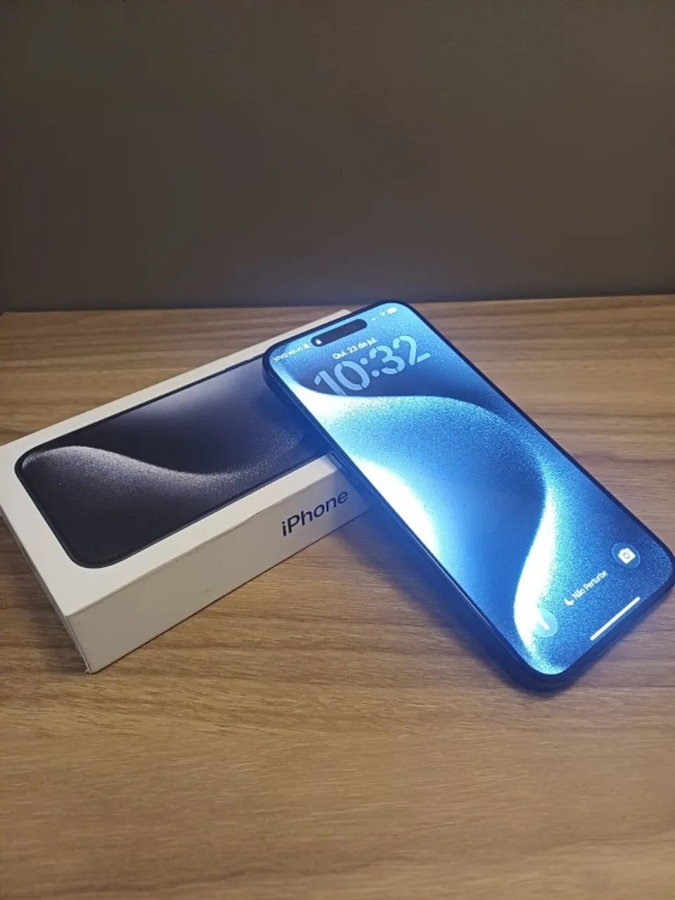 iPhone 15 Pro Max 256 GB Titânio Azul e-SIM