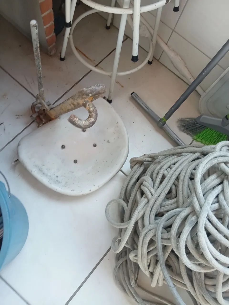 Kit de cadeira  e corda e cinto e trava queda - Foto 4