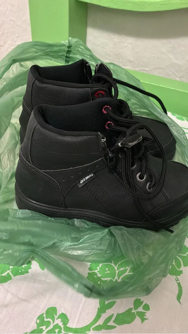 Bota infantil