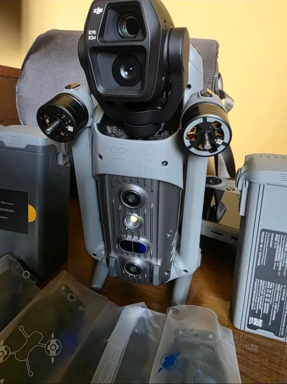 Drone Dji Air 3s Fly More Combo (com Tela)  - Foto 4