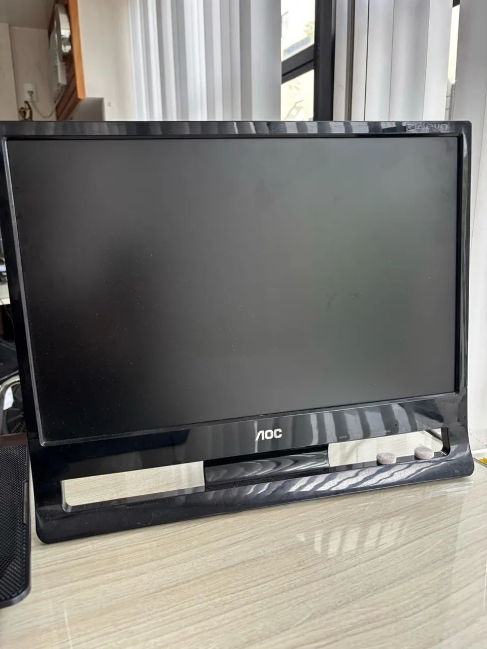 Monitor LCD AOC 19?