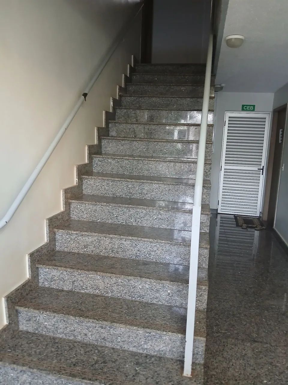 Apartamento mobiliado no Mangueiral  - Foto 2