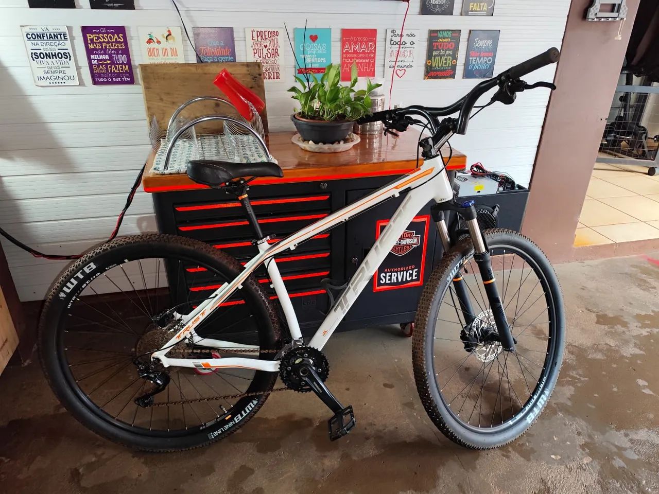 Bicicleta aro 29 MTB super concervada