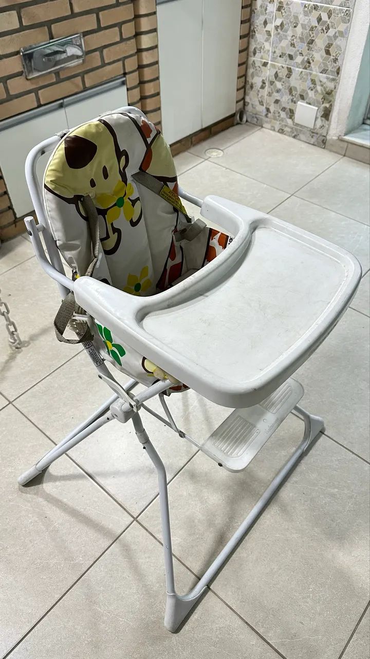 Cadeira de alimentação 