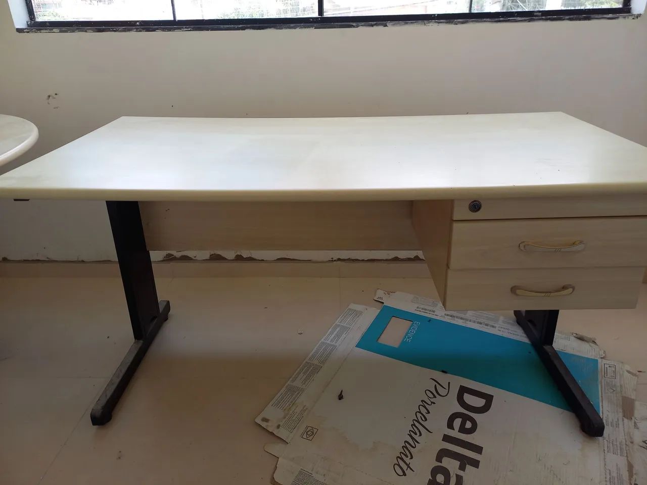 Escrivaninha escritório ou residencia - Foto 2
