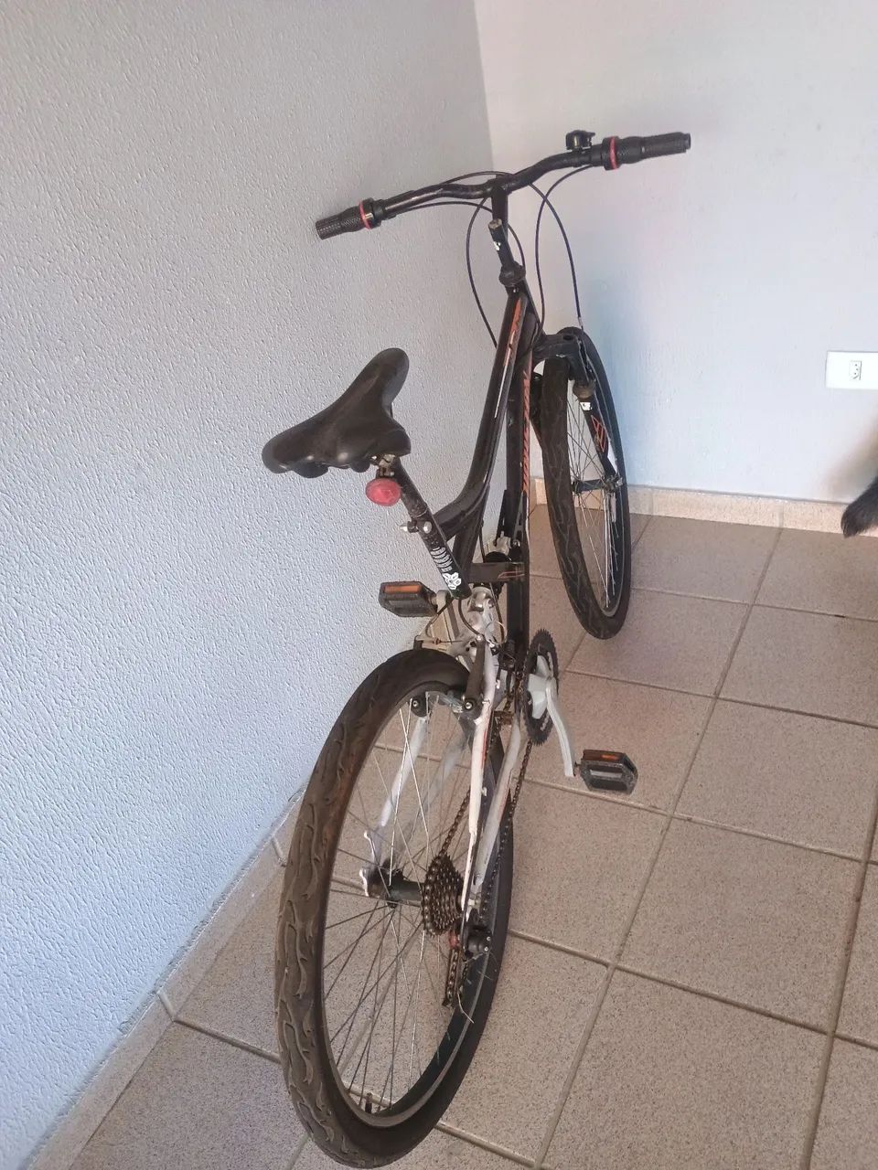 Vende-se Bicicleta aro 26 - Foto 2