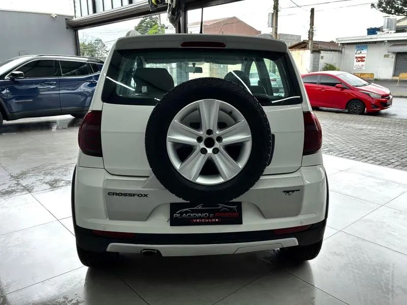 Volkswagen Crossfox 1.6 MI Total Flex 8V 5P 2011 - Foto 5