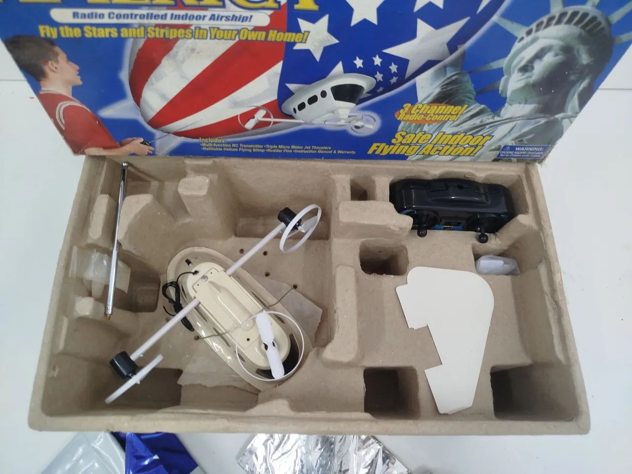 Antigo brinquedo simulador dirigível americano  - Foto 2
