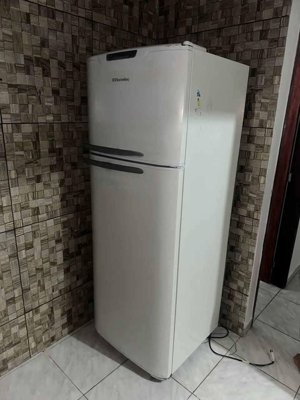 GELADEIRA ELETROLUX