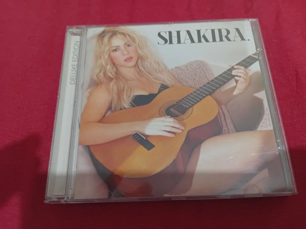 Cd Shakira Deluxe Edition