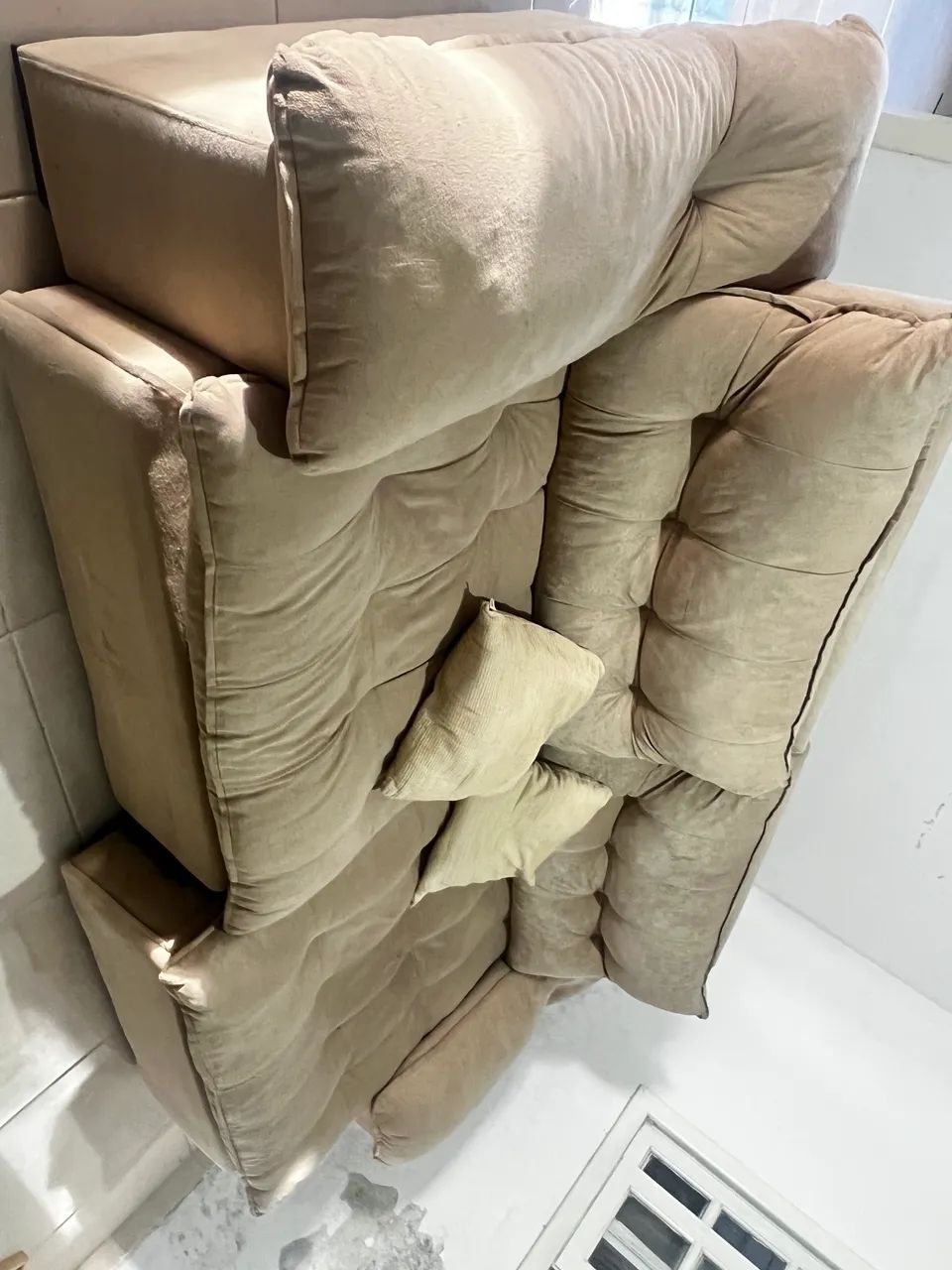 Sofá retrátil de 3 lugares 