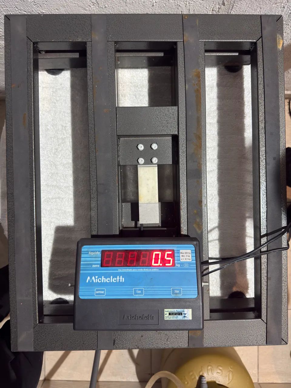 Balança 300kg Micheletti usada - Foto 4