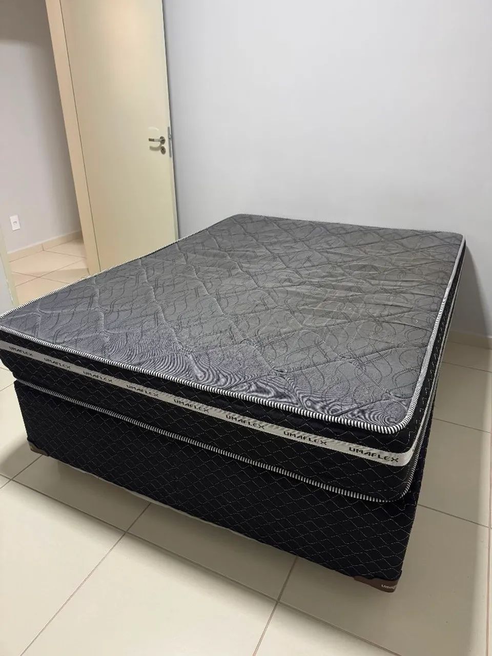 Cama box 