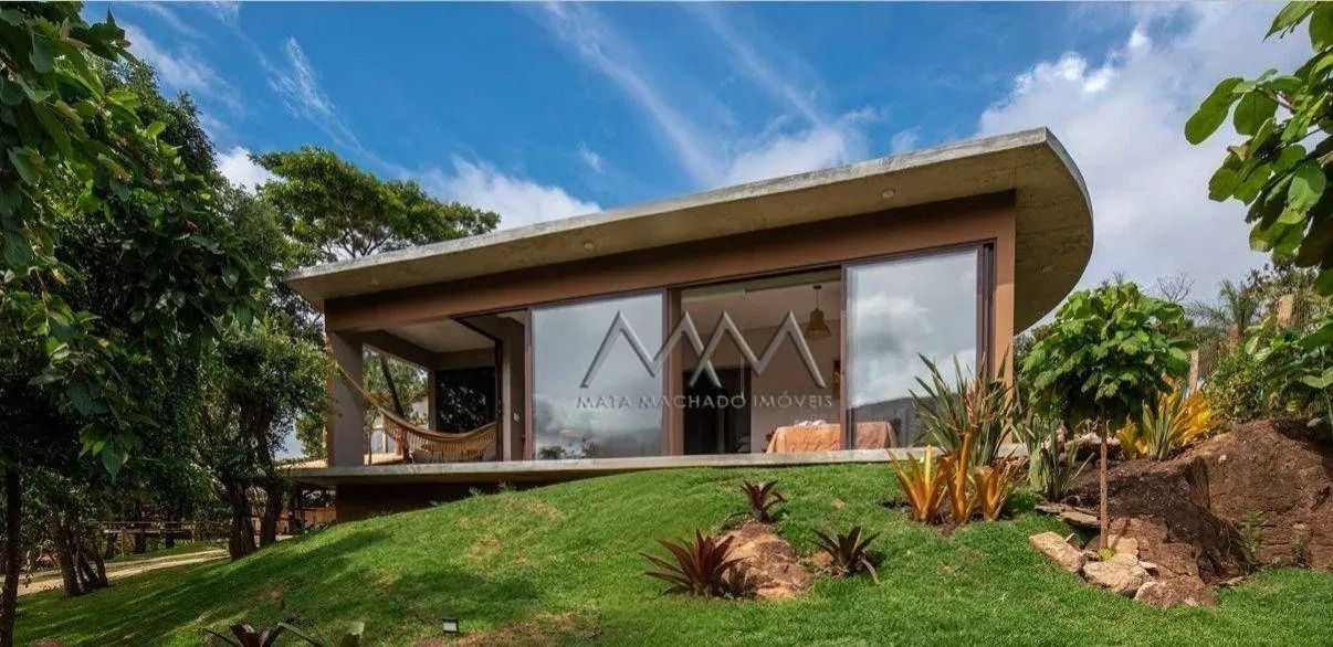 Chalé à Venda na Lapinha Da Serra | 220 m² - 2 quartos.