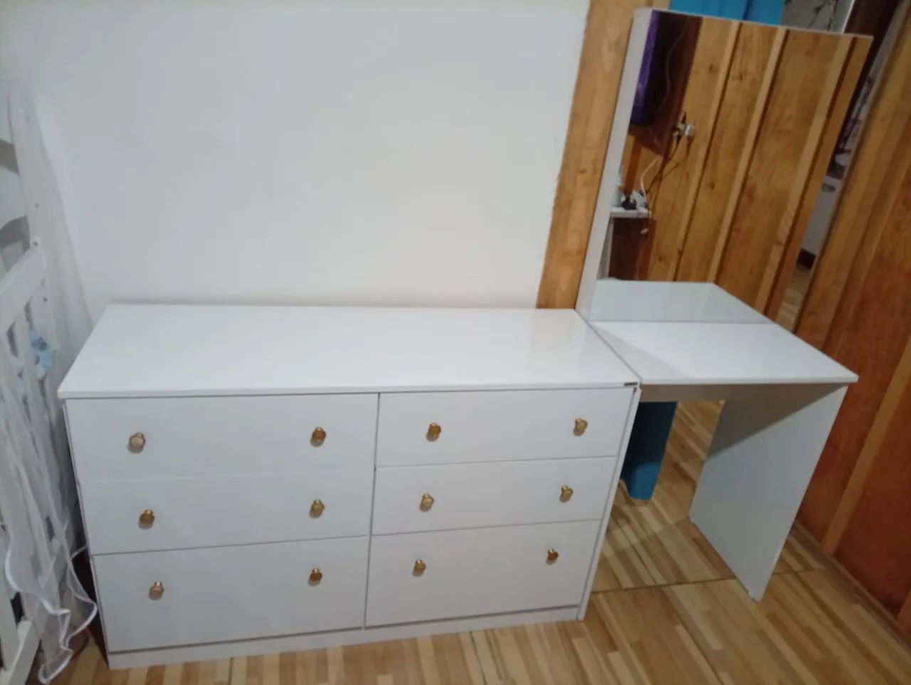COMODA PENTEADEIRA 