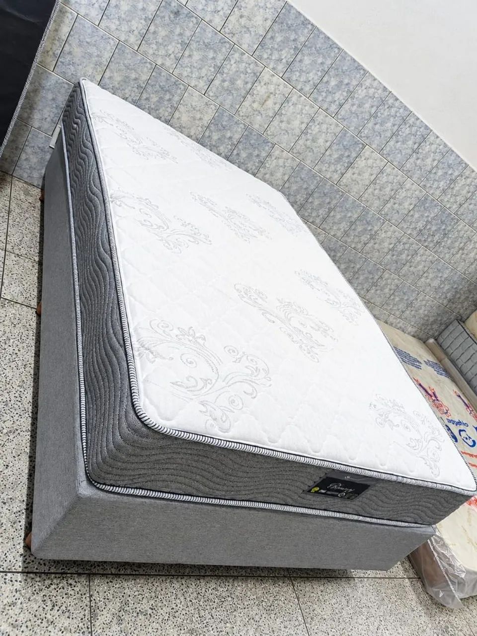 Cama casal ,nova , sem uso, aceito cartão e entrego grátis  - Foto 2
