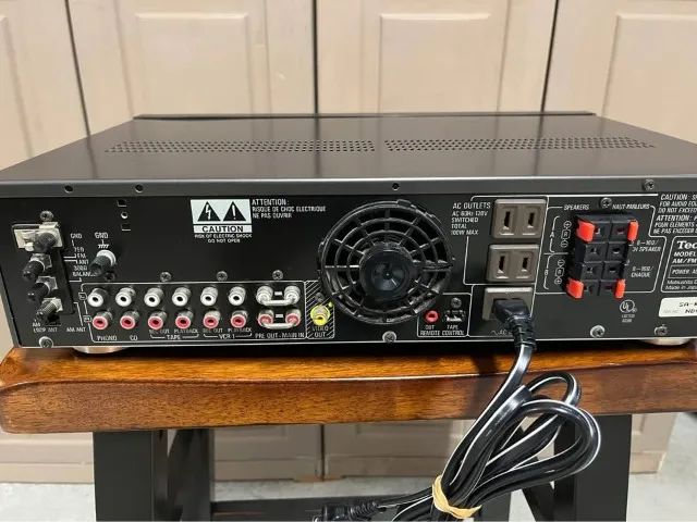 Receiver Technics Importado com equalizador e controle remoto - Foto 2
