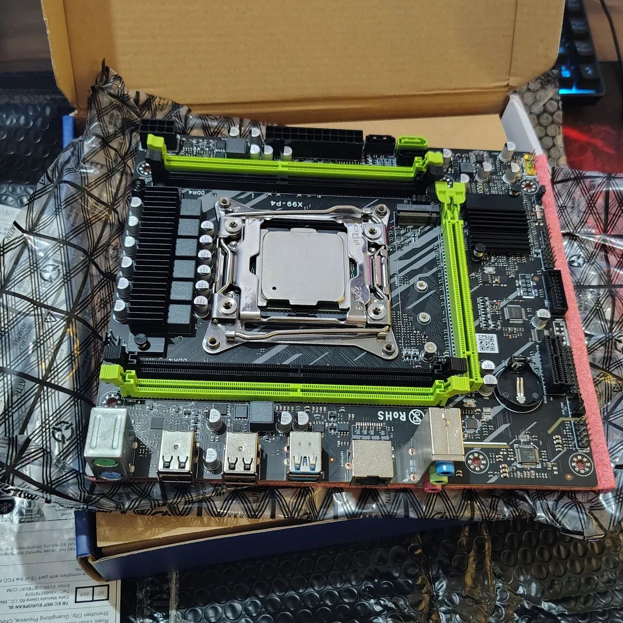 Kit placa mãe x99 vou E5 2680 SOYO