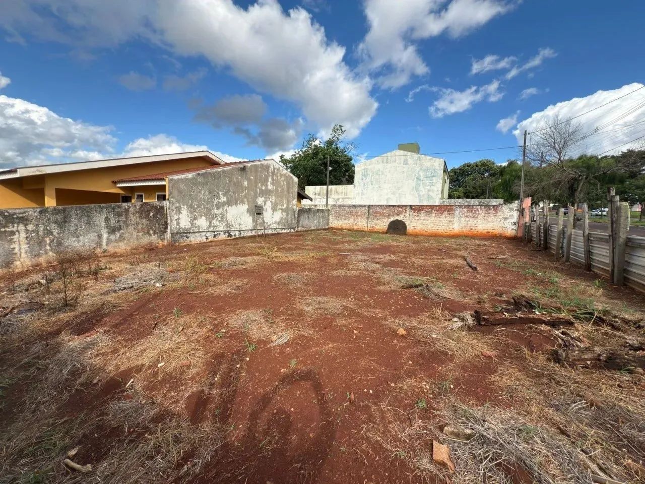 TERRENO COMERCIAL PARA LOCAÇÃO