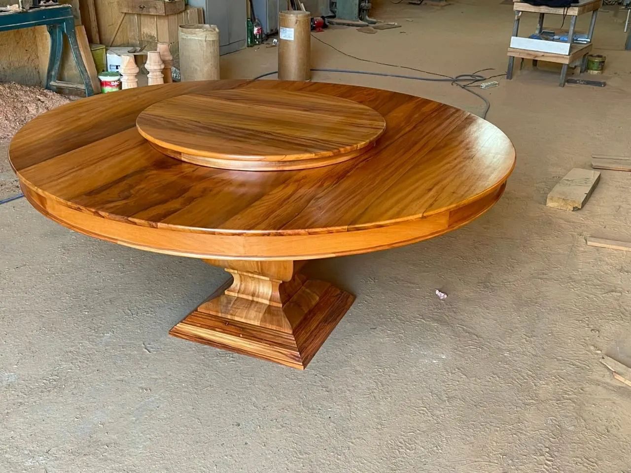 Mesa de jantar madeira peroba rosa 
