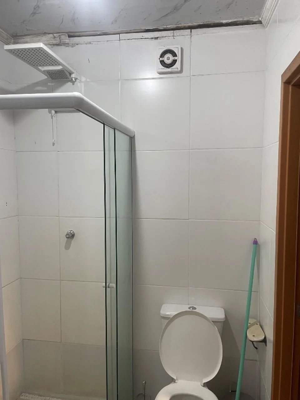 Permuta entre serviço de pedreiro e terreno 