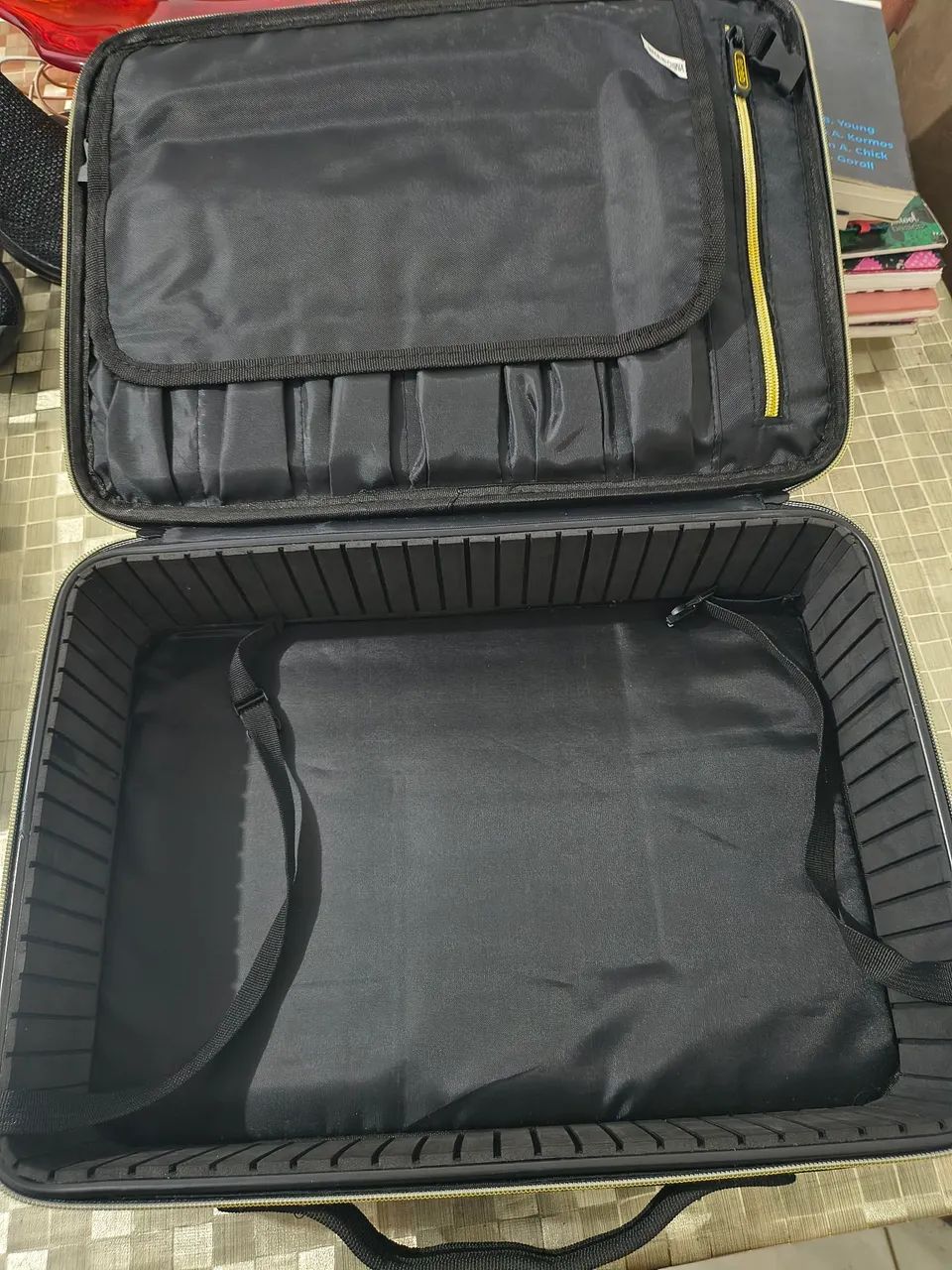 Maleta de maquiagem - Foto 4