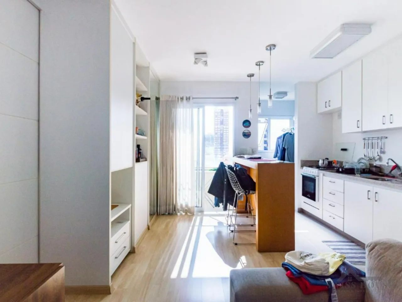 Apartamento mobiliado à venda com 1 quarto no Cambuí em Campinas - SP - Foto 3