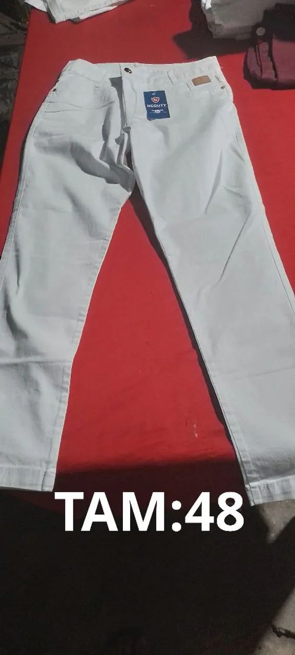 Vende-se essas calças femininas - Foto 2