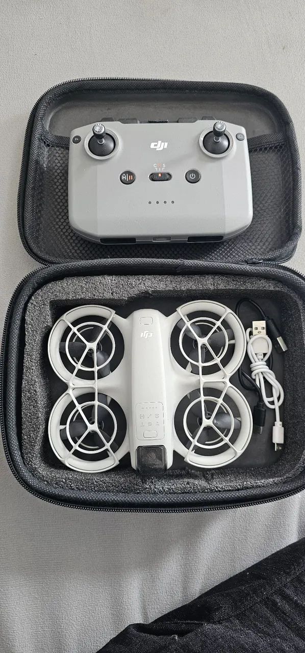 Drone Dji Neo com controle usado menos de 4 meses 