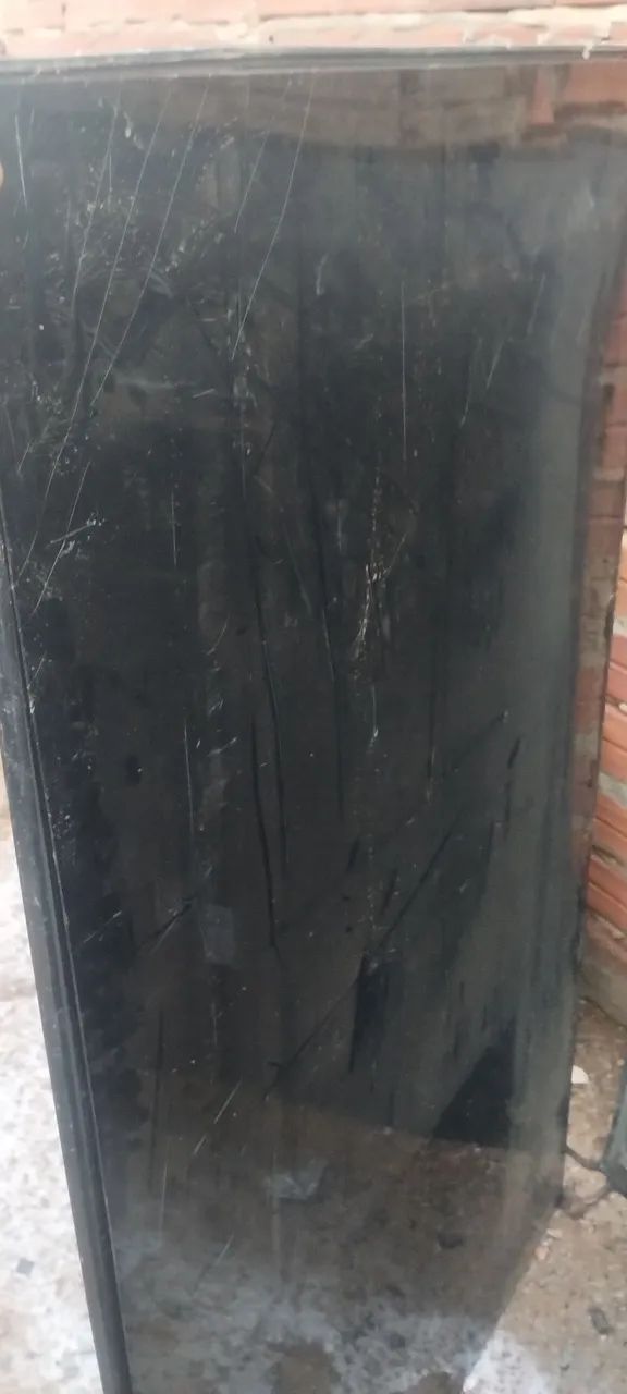 Tv retirada de peças.65 pol - Foto 2