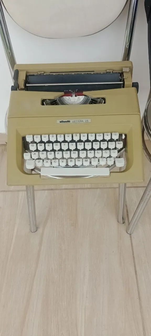 Máquina de escrever  - Foto 4