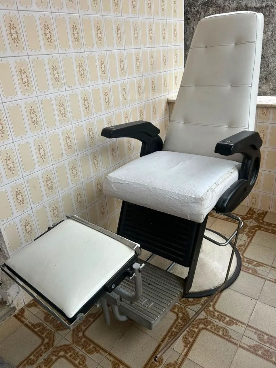 Cadeira de Podologia - Marca: Ferranti - Foto 3