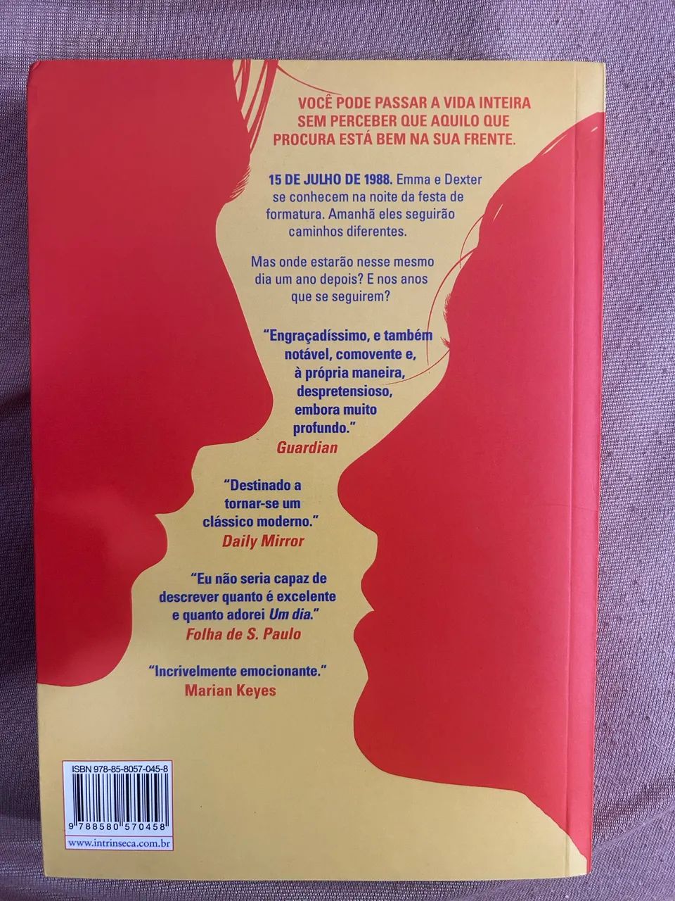 Livro: Um Dia - Foto 2