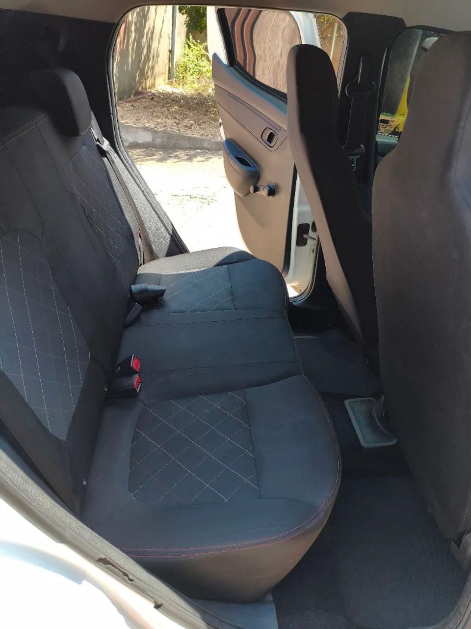Renault Kwid Zen 1.0 Flex 12V 5P Mec. 2019 - Foto 5