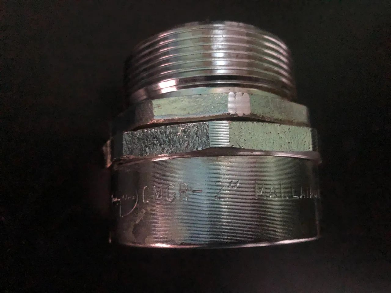 Conector eletroduto giratória 2 polegadas latão zincado sem tampa 