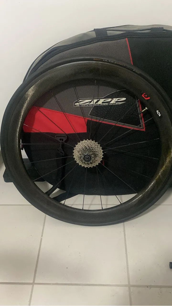Rodas Zipp 404 de Carbono - Ciclismo - Piedade, Jaboatão dos