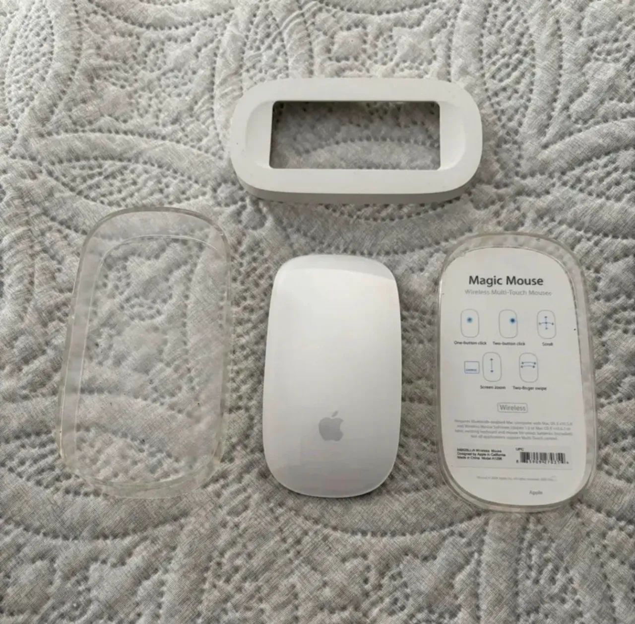 Magic Mouse Apple - ÓTIMO ESTADO 