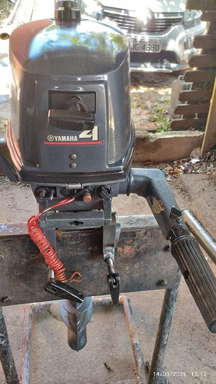 Motor popa Yamaha 4 HP ano 2010 - Foto 4