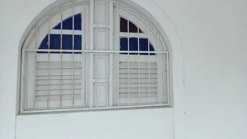 Grades de ferro