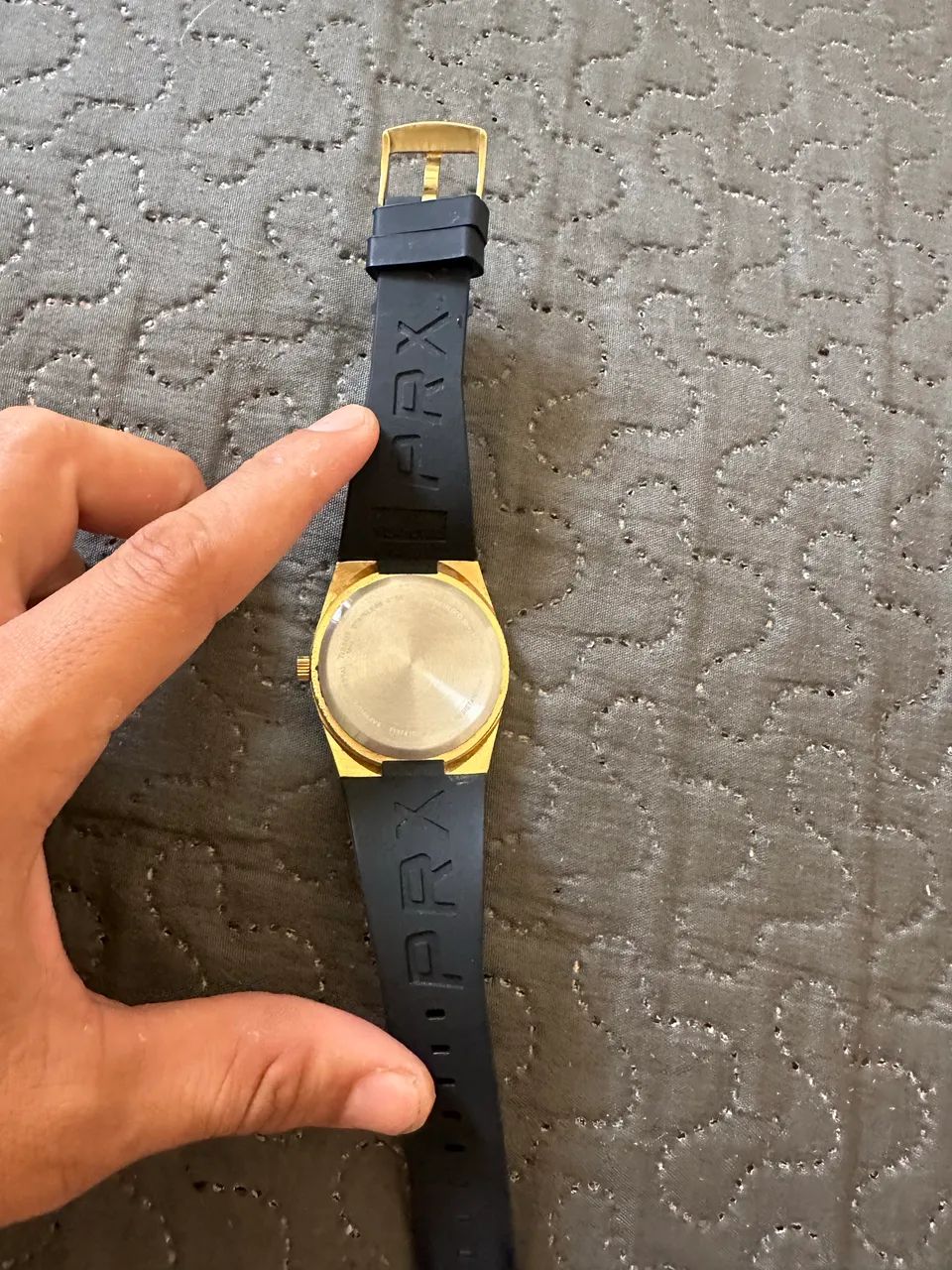 Vendo relógio tissot 1 linha resistente à água .  - Foto 3