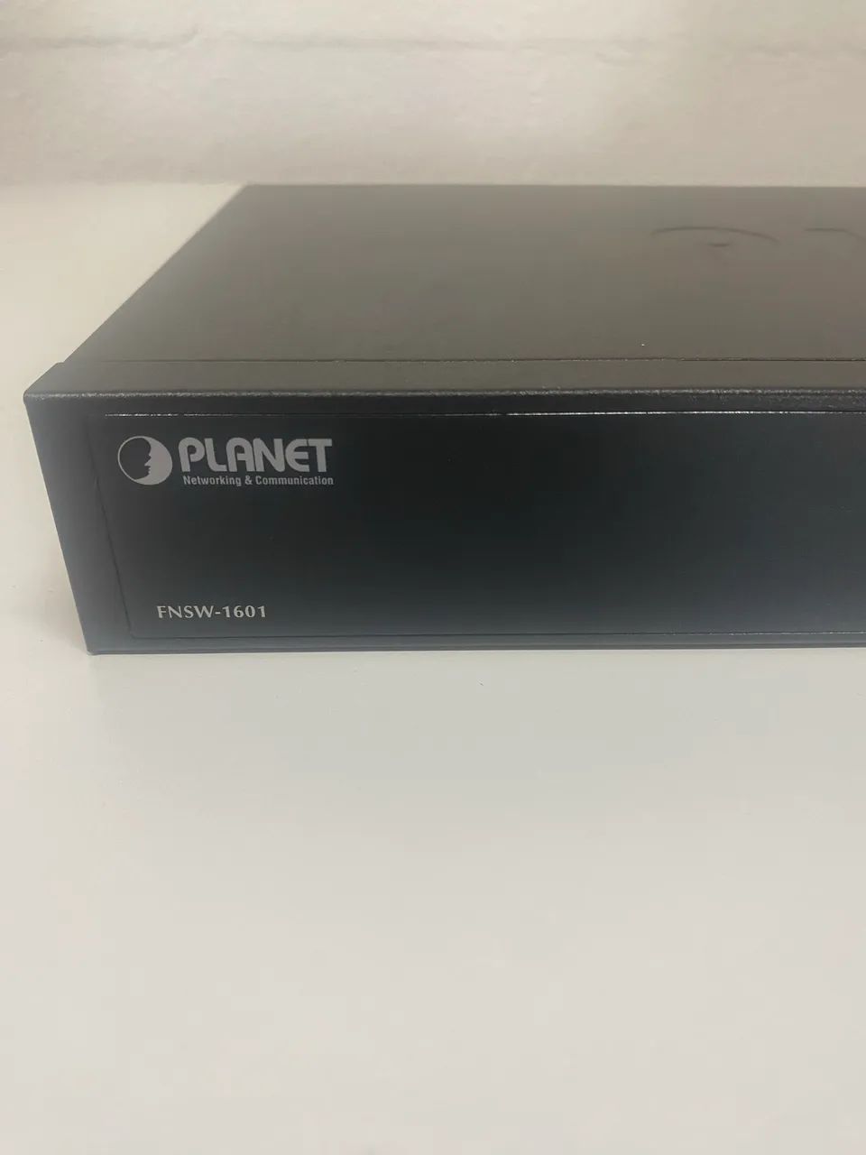 Switch Planet FNSW 1601 16 portas 10/100 Mbsp - Foto 4