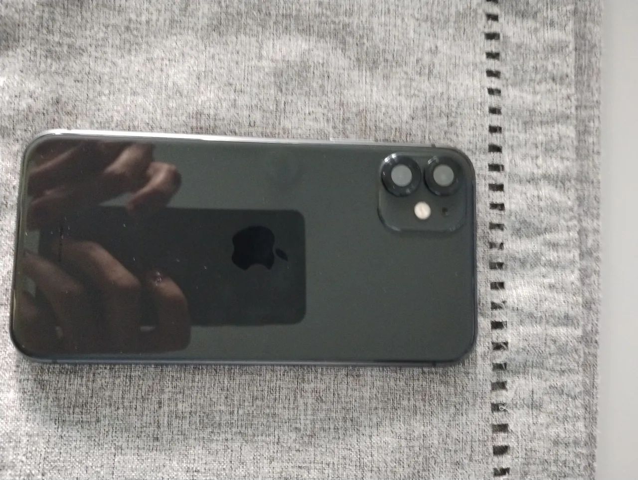 iPhone 11 64g