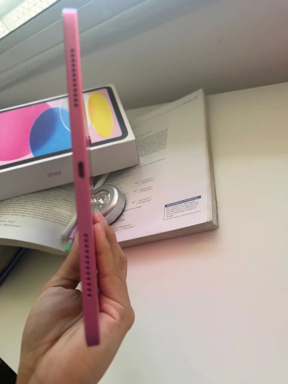 VENDO iPad 10ª GERAÇÃO ROSA 64g (usado, bem cuidado  e na caixa - Foto 4
