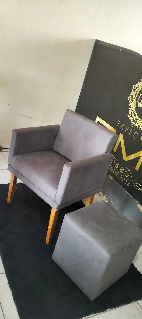 Poltrona disponível pronta entrega 