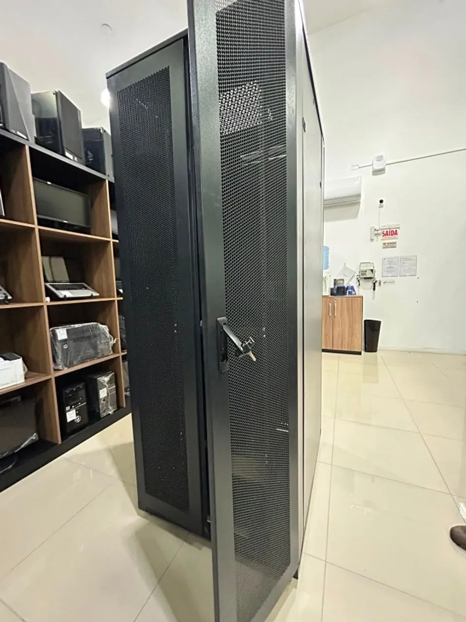 Rack de Piso 19" 44U - 800 x 1000 x 2100 mm - Foto 3