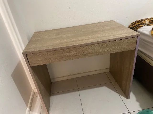 Mesa estudos com cadeira - Foto 2